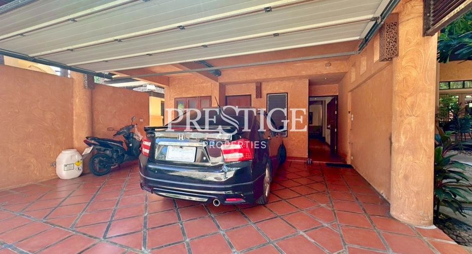 For rent 5 bedrooms house in Jomtien, Pattaya