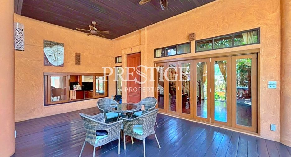 For rent 5 bedrooms house in Jomtien, Pattaya