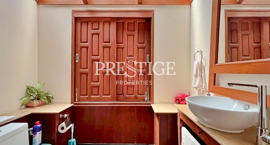 For rent 5 bedrooms house in Jomtien, Pattaya
