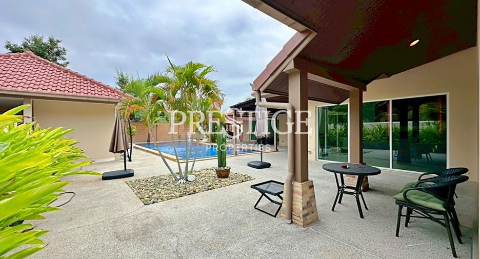 Casa en alquiler de 4 habitaciones en Huay Yai, Pattaya