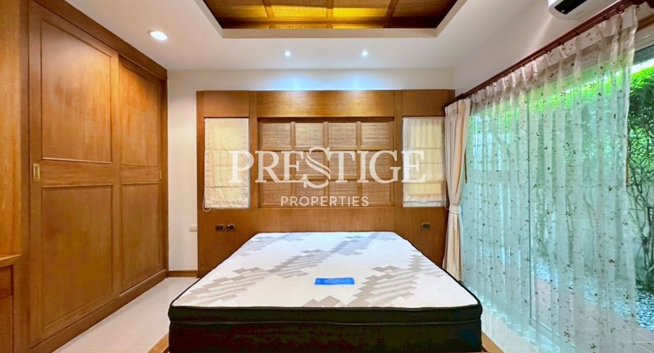 Casa en alquiler de 4 habitaciones en Huay Yai, Pattaya