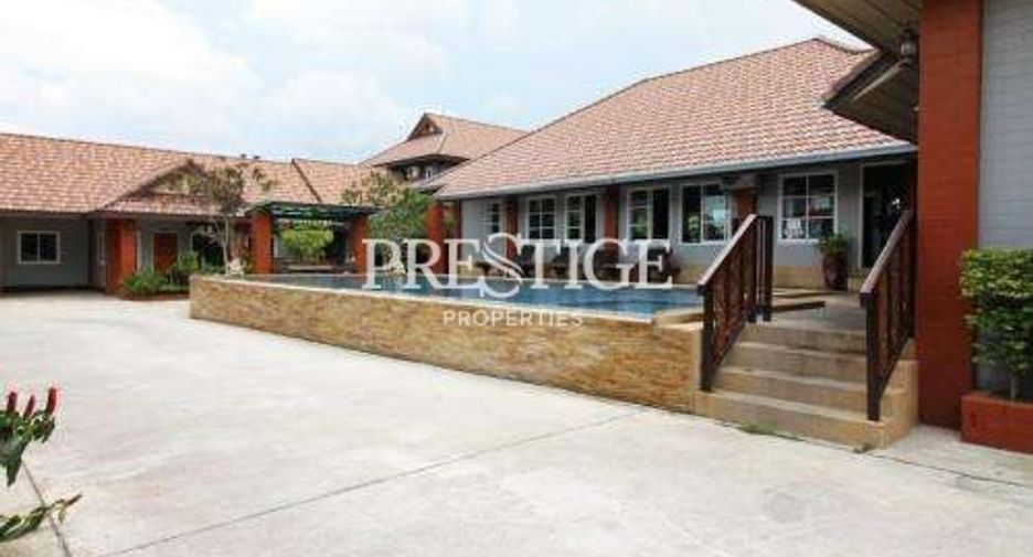 For rent 4 bedrooms house in Bang Lamung, Chonburi