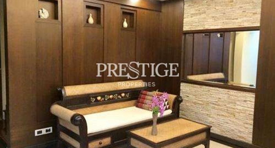Casa en venta y en alquiler de 4 habitaciones en Bang Lamung, Chonburi
