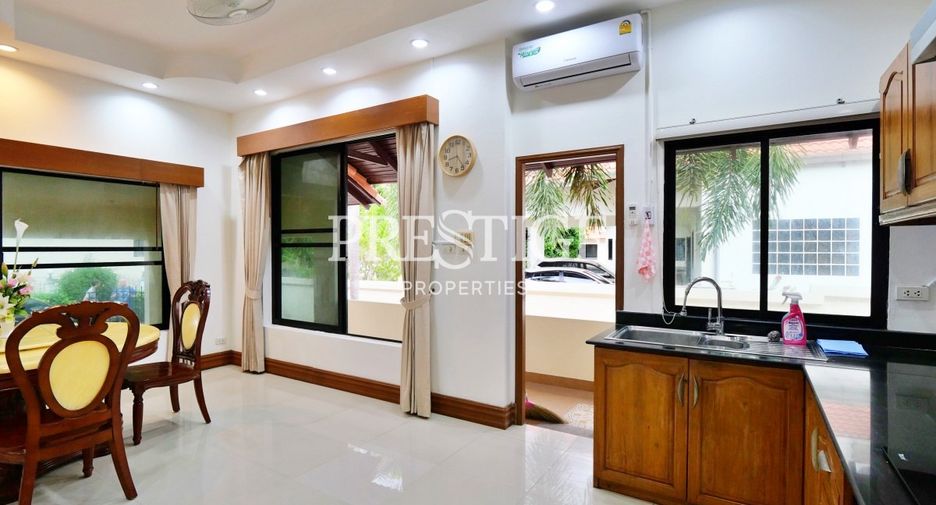 For rent 3 bedrooms house in Bang Lamung, Chonburi