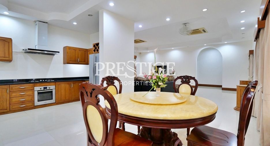 For rent 3 bedrooms house in Bang Lamung, Chonburi