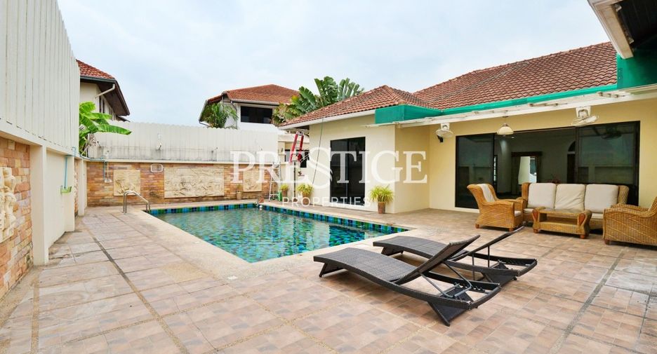 For rent 3 bedrooms house in Bang Lamung, Chonburi
