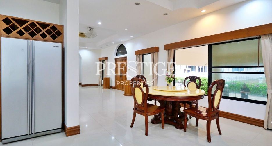For rent 3 bedrooms house in Bang Lamung, Chonburi