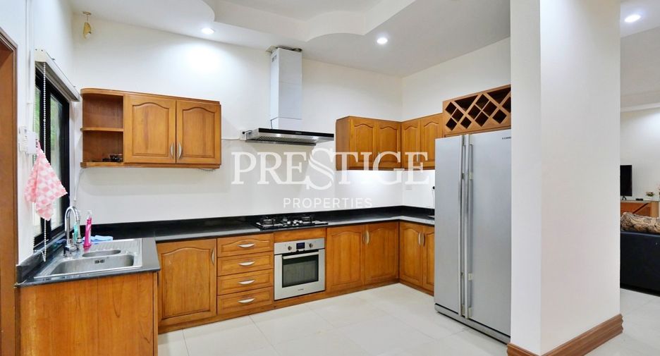 For rent 3 bedrooms house in Bang Lamung, Chonburi