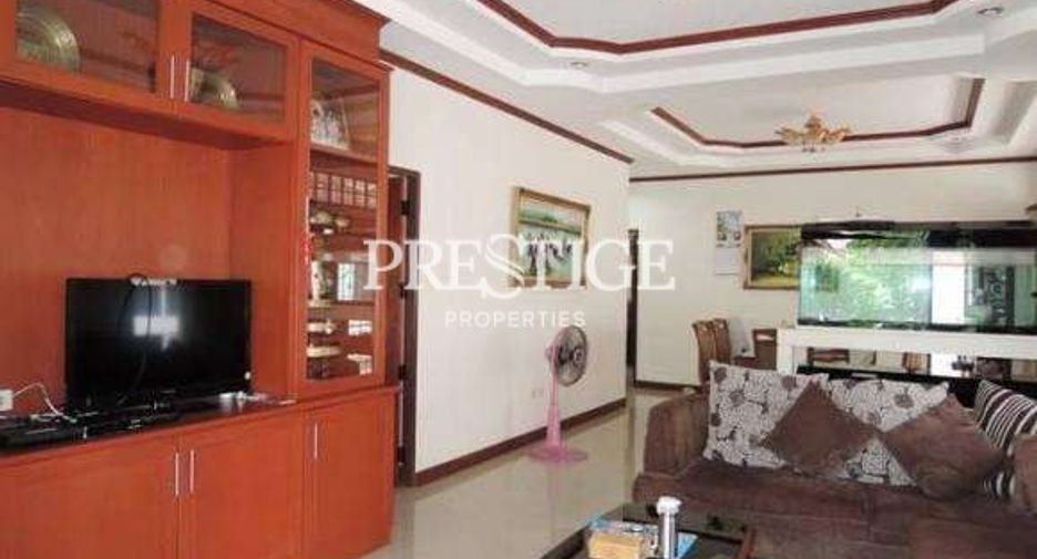 For rent 3 bedrooms house in Bang Lamung, Chonburi
