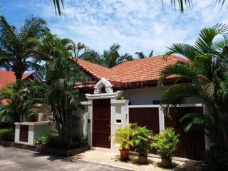 Casa en alquiler de 2 habitaciones en Ban Khai, Rayong