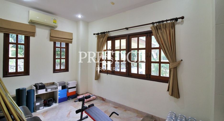 For rent 4 bedrooms house in Bang Lamung, Chonburi