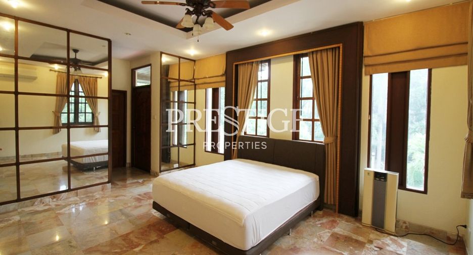 For rent 4 bedrooms house in Bang Lamung, Chonburi