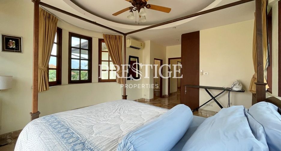 For rent 4 bedrooms house in Bang Lamung, Chonburi