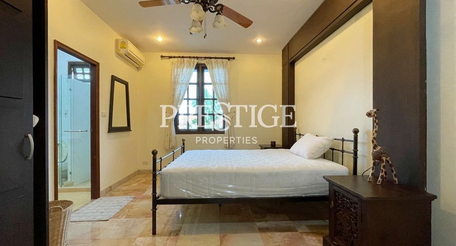 For rent 4 bedrooms house in Bang Lamung, Chonburi