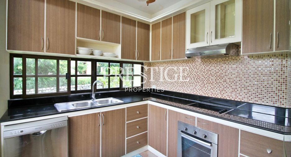 For rent 4 bedrooms house in Bang Lamung, Chonburi
