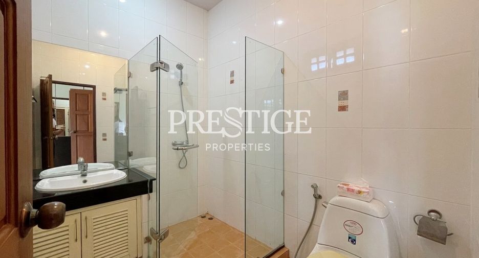 For rent 4 bedrooms house in Bang Lamung, Chonburi