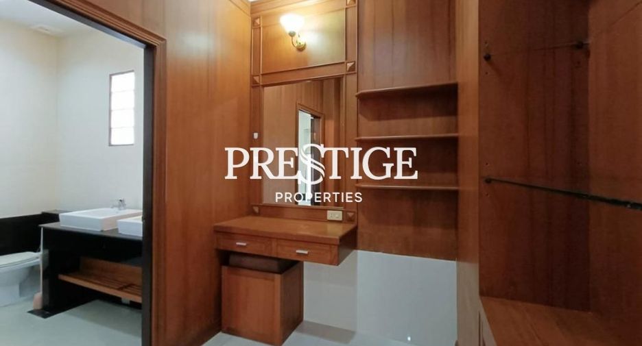 For rent 3 bedrooms house in Bang Lamung, Chonburi