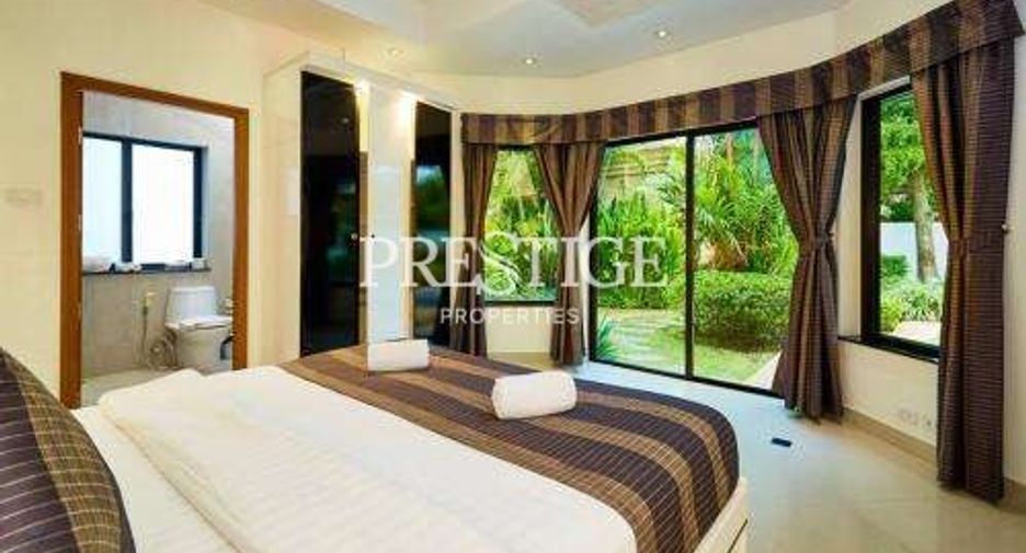 For rent 4 bedrooms house in Jomtien, Pattaya