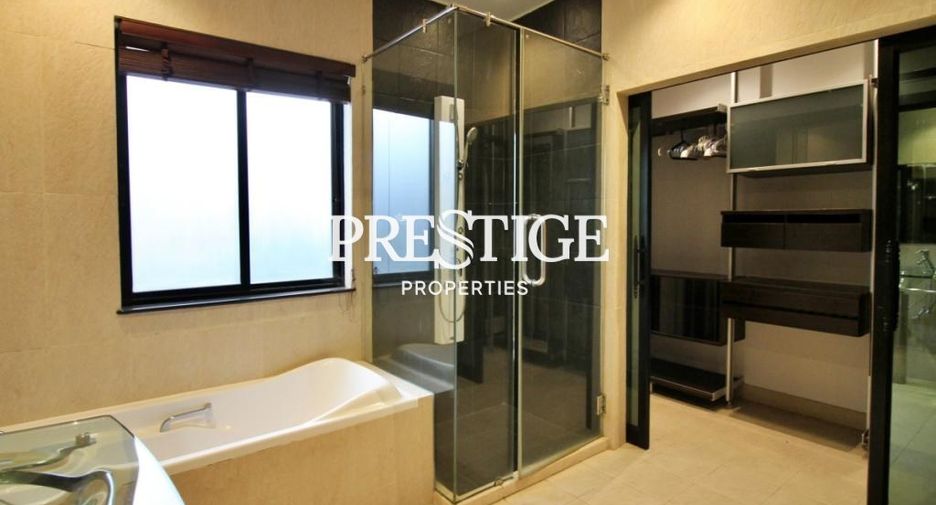 For rent 3 bedrooms house in Jomtien, Pattaya