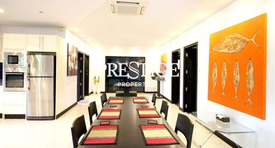 For rent 3 bedrooms house in Jomtien, Pattaya