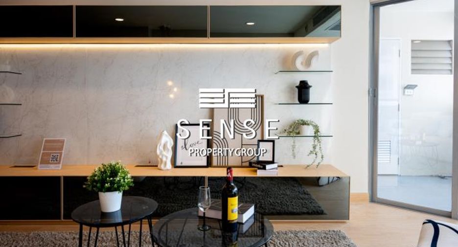 For sale 2 bedrooms condo in Khlong Toei, Bangkok