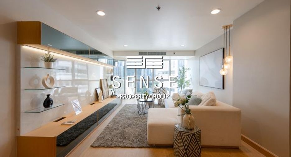 For sale 2 bedrooms condo in Khlong Toei, Bangkok