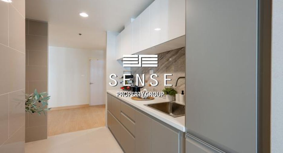 For sale 2 bedrooms condo in Khlong Toei, Bangkok
