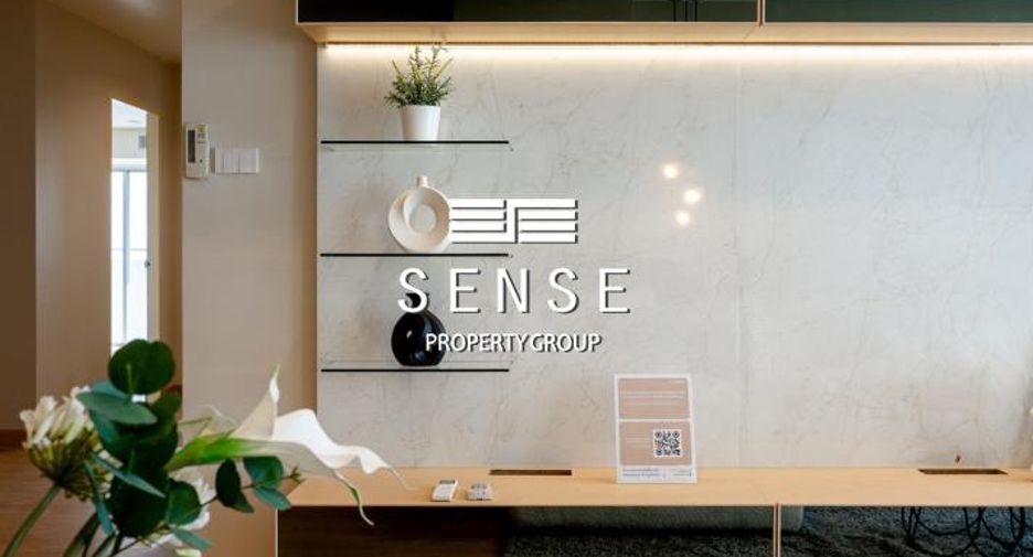 For sale 2 bedrooms condo in Khlong Toei, Bangkok