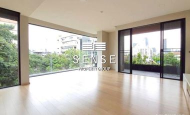 For sale 2 bedrooms condo in Huai Khwang, Bangkok