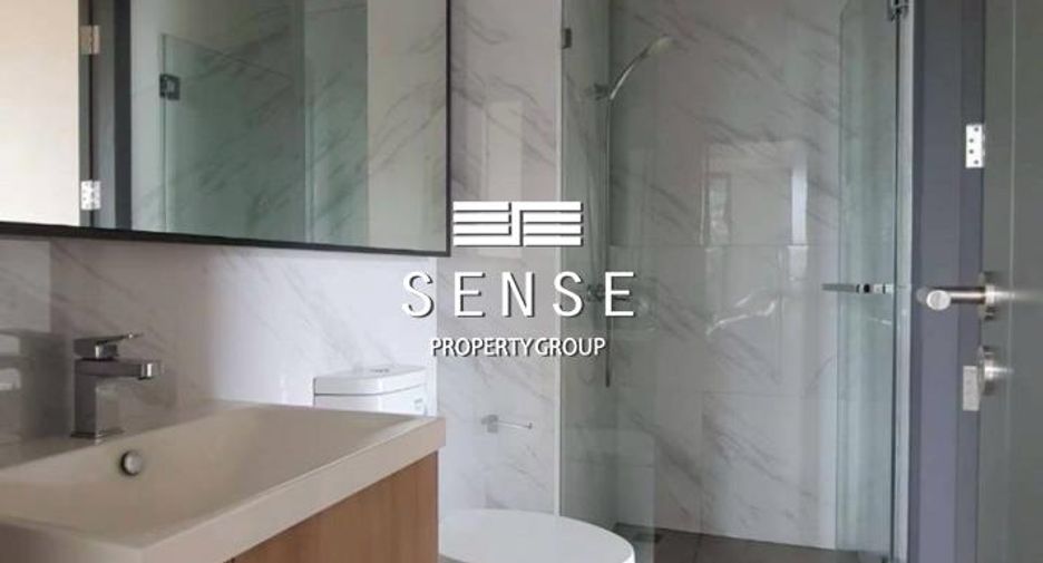 For sale 2 bedrooms condo in Huai Khwang, Bangkok