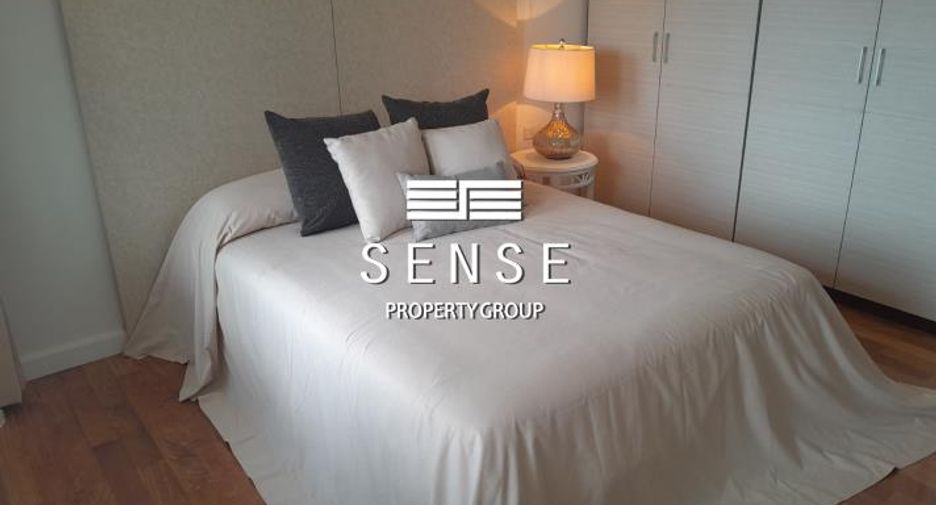 For rent 2 bedrooms condo in Khlong Toei, Bangkok