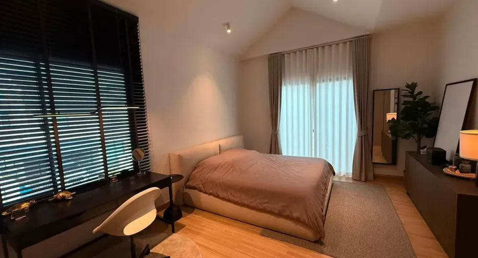 For rent 4 bedrooms house in Bang Lamung, Chonburi