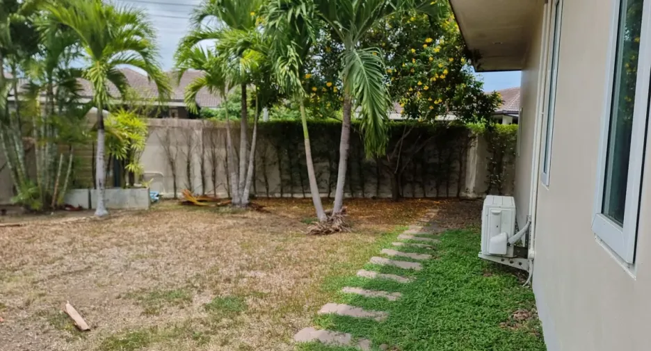 For rent 3 bedrooms house in Huay Yai, Pattaya