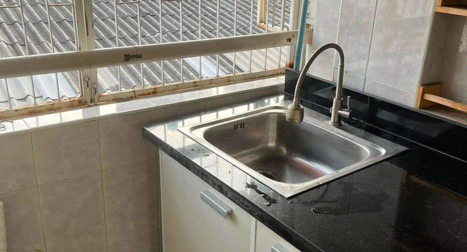 Condo en venta de estudio en Din Daeng, Bangkok