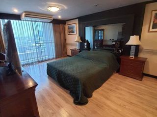 For sale 1 bed condo in Dusit, Bangkok
