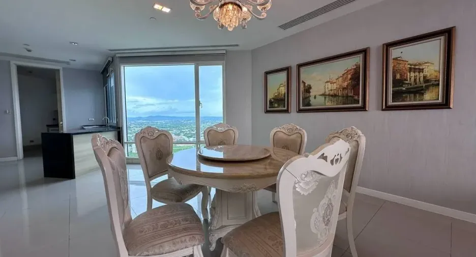 À vendre 3 chambres condo à Jomtien, Pattaya