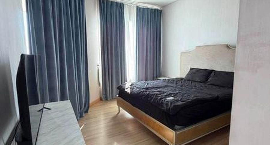 For rent 3 bedrooms condo in Jomtien, Pattaya