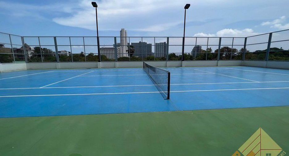 For rent 3 bedrooms condo in Jomtien, Pattaya