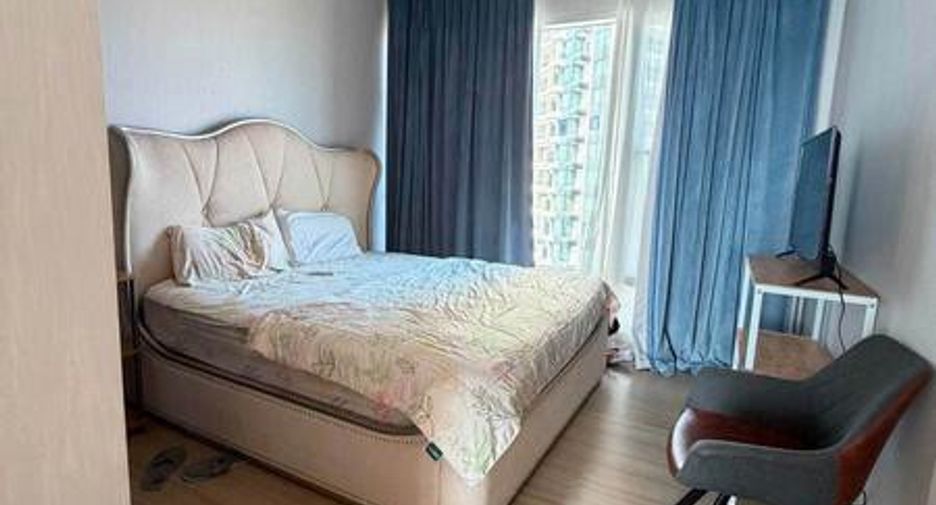 For rent 3 bedrooms condo in Jomtien, Pattaya
