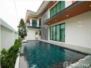 À vendre 4 chambres villa à Bang Lamung, Chonburi