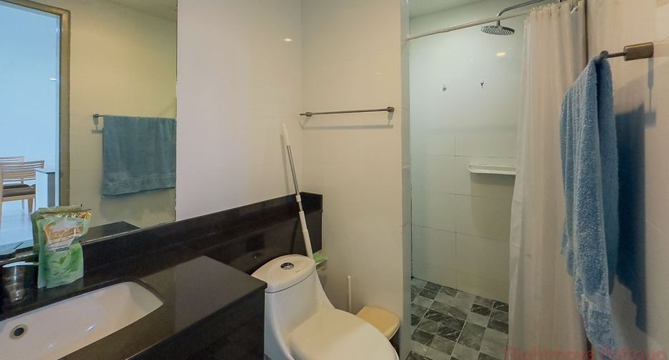 For rent 2 bedrooms condo in Bang Lamung, Chonburi