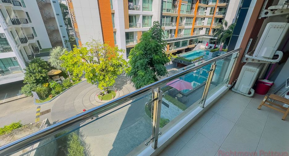 For rent 2 bedrooms condo in Bang Lamung, Chonburi