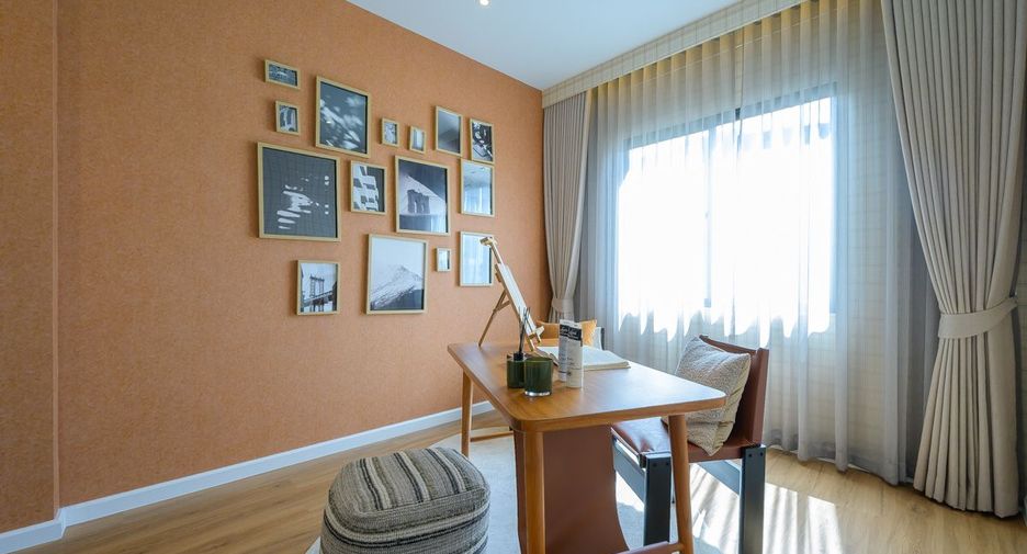 For sale 4 ベッドルーム house in Bang Lamung, Chonburi
