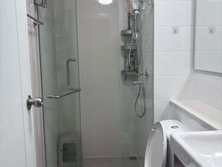 Condo en alquiler de 2 habitaciones en Bang Kapi, Bangkok
