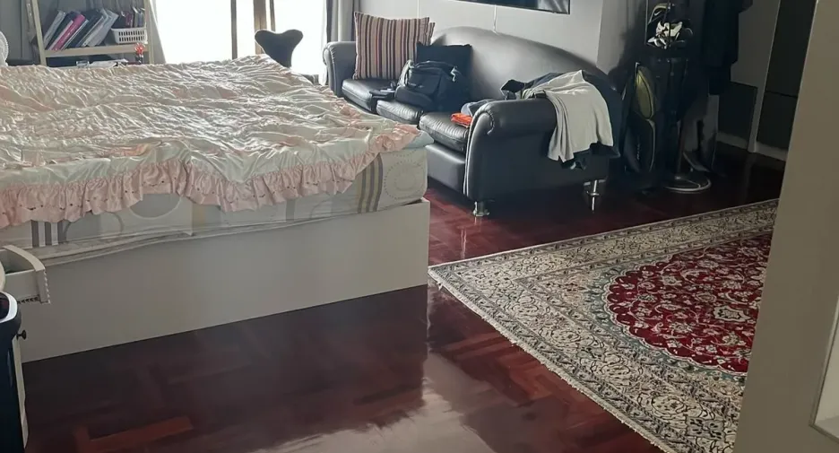 For sale 4 bedrooms condo in Khlong Toei, Bangkok