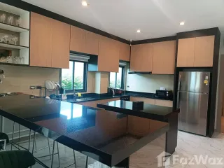 À louer 4 chambres villa à Bang Lamung, Chonburi