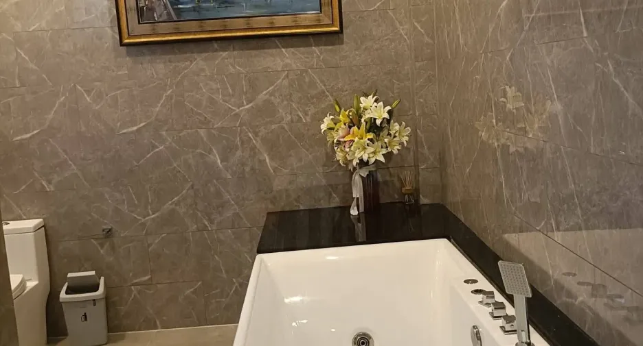 À louer 4 chambres villa à Huay Yai, Pattaya