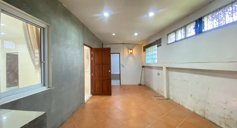 Casa adosada en venta de 2 habitaciones en Hua Hin, Prachuap Khiri Khan