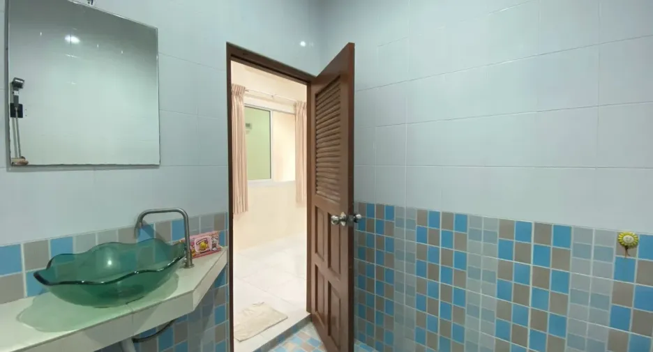 Casa adosada en venta de 2 habitaciones en Hua Hin, Prachuap Khiri Khan