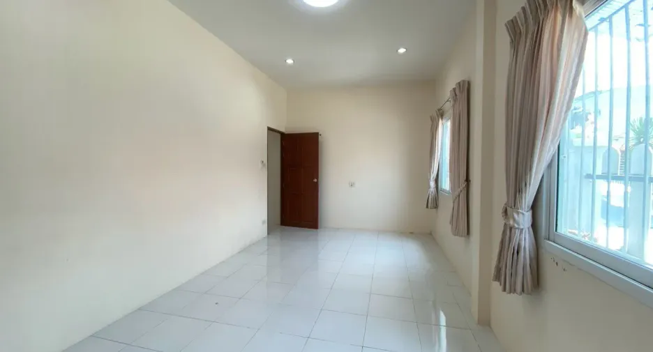 Casa adosada en venta de 2 habitaciones en Hua Hin, Prachuap Khiri Khan